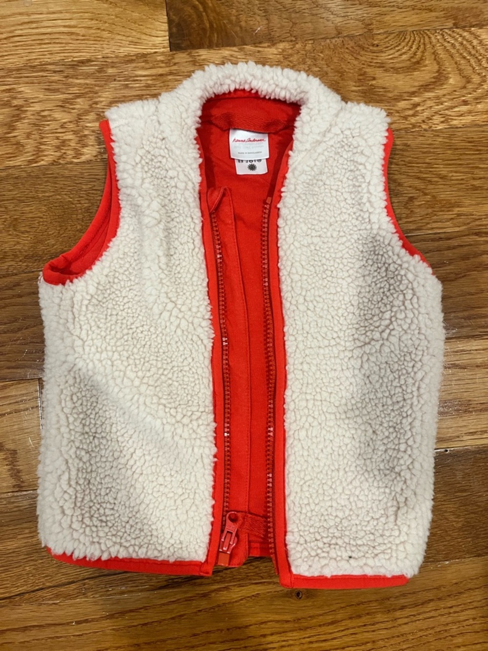 Hanna Andersson Sherpa Fleece Vest in Cream with Red Trim